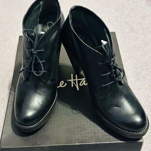 Cole Haan Black Leather Stephanie Air Chukka